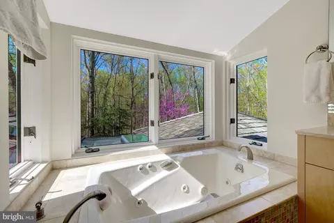 11809 Triple Crown Rd, Reston, VA 20191 photo 34