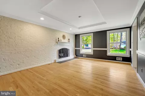 11809 Triple Crown Rd, Reston, VA 20191 photo 3
