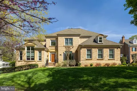 1411 Woodhurst Blvd, Mclean, VA 22102