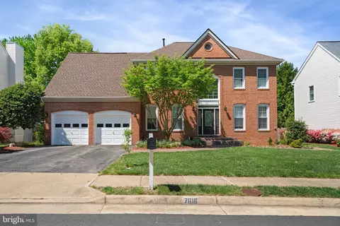 7616 Seabrook Ln, Springfield, VA 22153