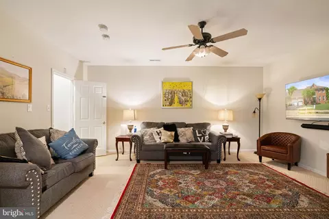 7616 Seabrook Ln, Springfield, VA 22153 photo 31