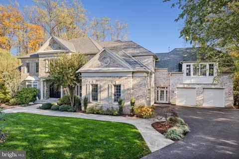 7785 Solitude Ct, Mclean, VA 22102 photo 10