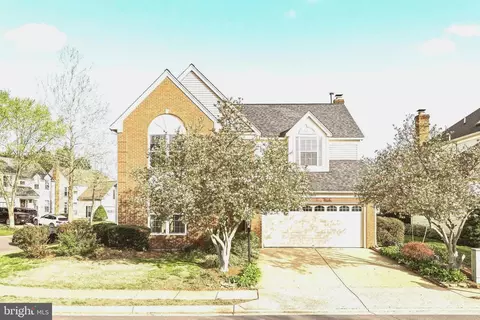 5804 Stone Creek Dr, Centreville, VA 20120