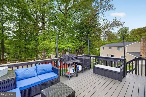 Exterior - 8373 Magic Leaf Rd, Springfield, VA 22153 photo 16 of 19