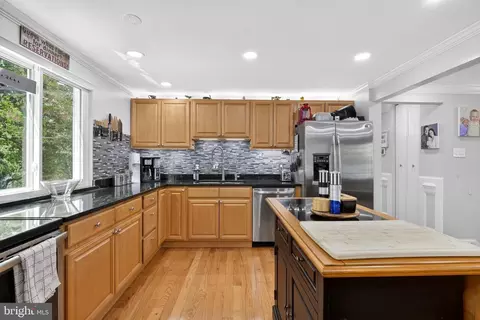 Kitchen - 8373 Magic Leaf Rd, Springfield, VA 22153 photo 1 of 5