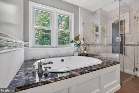Bath - 7801 Huntsman Blvd, Springfield, VA 22153 photo 3 of 5