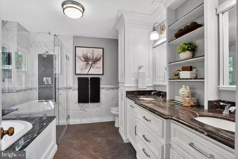 Bath - 7801 Huntsman Blvd, Springfield, VA 22153 photo 2 of 5