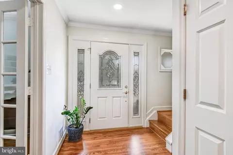 Entry Way - 6600 Kensal Ct, Springfield, VA 22152 photo 1 of 2