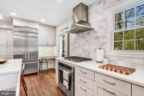 Kitchen - 6600 Kensal Ct, Springfield, VA 22152 photo 5 of 5