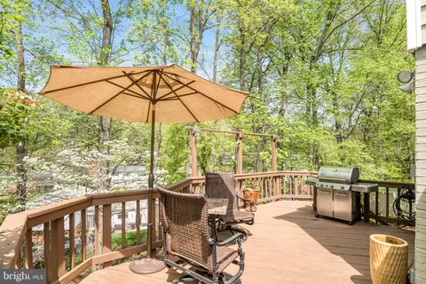 Exterior - 6600 Kensal Ct, Springfield, VA 22152 photo 3 of 7