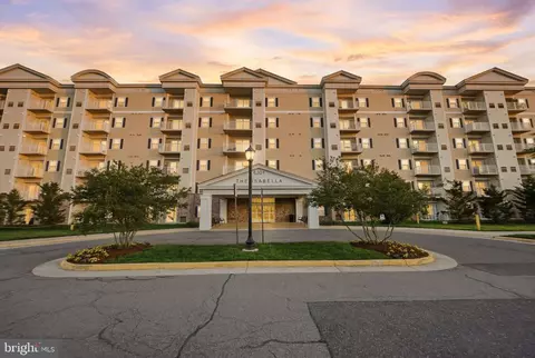 6301 Edsall Rd #117, Alexandria, VA 22312