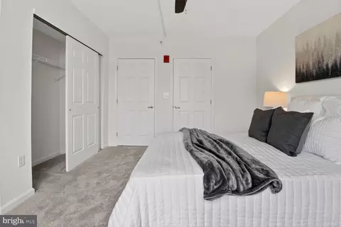Bedroom - 2726 Gallows Rd #216, Vienna, VA 22180 photo 2 of 6