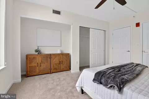 Bedroom - 2726 Gallows Rd #216, Vienna, VA 22180 photo 3 of 6