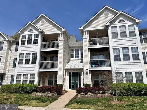 7528 G Coxton Ct #103, Alexandria, VA 22306