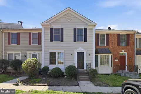 7836 Lambkin Ct, Lorton, VA 22079