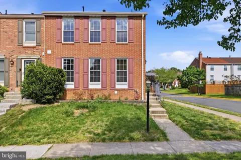 6167 Morning Glory Rd, Alexandria, VA 22310
