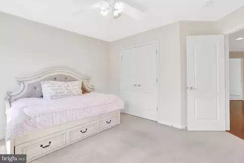 Bedroom - 6247 Rolling Spring Ct, Springfield, VA 22152 photo 5 of 11