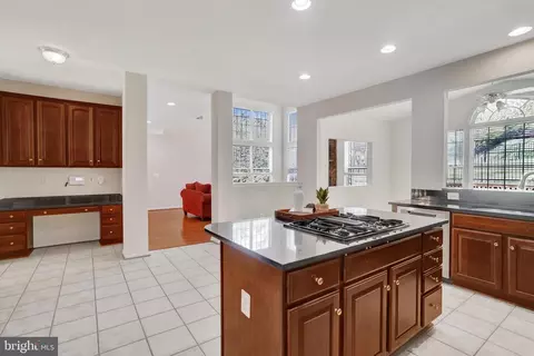 Kitchen - 6247 Rolling Spring Ct, Springfield, VA 22152 photo 4 of 4