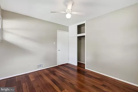 Bedroom - 5509 Inverchapel Rd, Springfield, VA 22151 photo 1 of 3