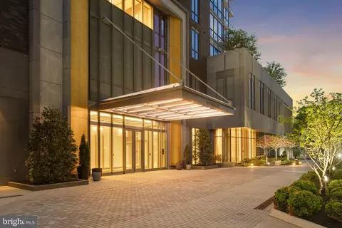 7887 Jones Branch Dr #1503, Mclean, VA 22102