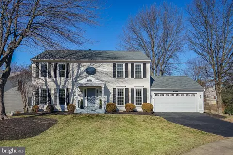 14514 Flag Staff Ct, Centreville, VA 20121