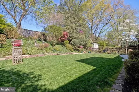 Exterior - 6606 Tucker Ave, Mclean, VA 22101 photo 7 of 8