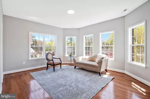 Living - 6606 Tucker Ave, Mclean, VA 22101 photo 4 of 6