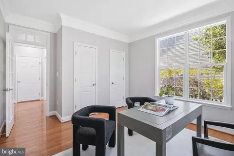 Entry Way - 6606 Tucker Ave, Mclean, VA 22101 photo 4 of 8