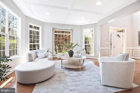 Living - 6606 Tucker Ave, Mclean, VA 22101 photo 2 of 6