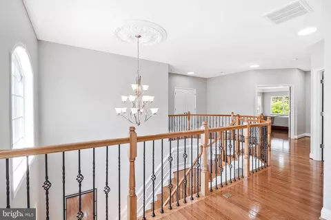 Entry Way - 6606 Tucker Ave, Mclean, VA 22101 photo 7 of 8