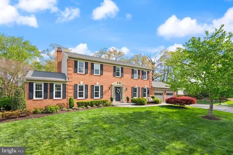 12620 Hay Meadow Pl, Herndon, VA 20171