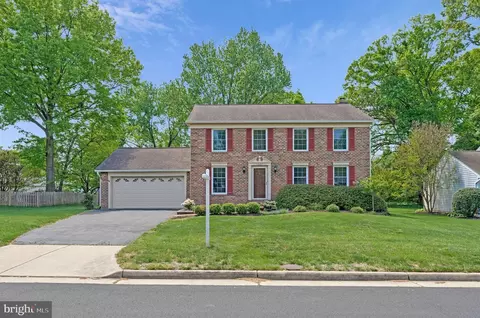 13157 Brynwood Ct, Herndon, VA 20171
