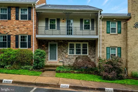 6402 Seven Oaks Ct, Falls Church, VA 22042