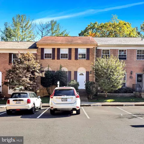 9009 Sweet Birch Ct, Springfield, VA 22152
