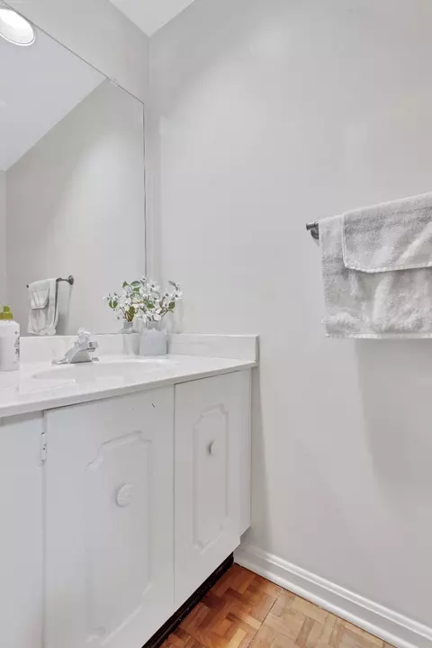 Bath - 9009 Sweet Birch Ct, Springfield, VA 22152 photo 1 of 3