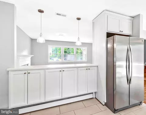 Kitchen - 6450 Old Chesterbrook Rd, Mclean, VA 22101 photo 2 of 6