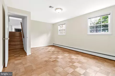 Other - 6450 Old Chesterbrook Rd, Mclean, VA 22101 photo 3 of 9