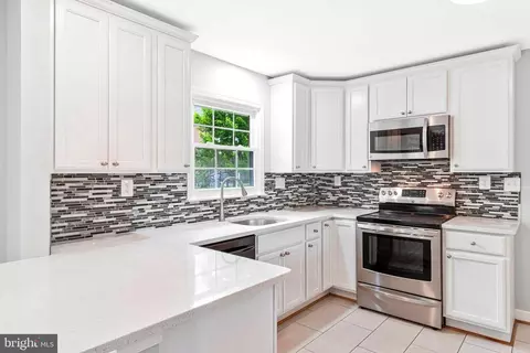 Kitchen - 6450 Old Chesterbrook Rd, Mclean, VA 22101 photo 1 of 6