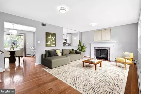 Living - 6450 Old Chesterbrook Rd, Mclean, VA 22101 photo 1 of 3