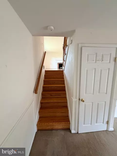 Entry Way - 7100 Tyndale St, Mclean, VA 22101 photo 1 of 3