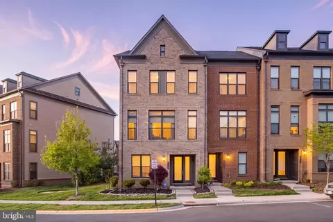 12285 Sessile Cmns, Fairfax, VA 22030