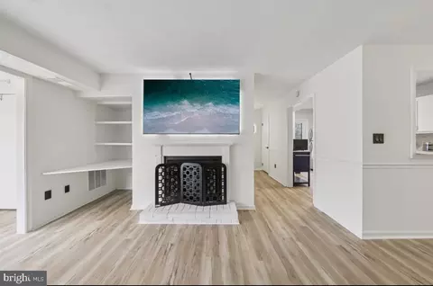 Living - 2209 Hunters Run Rd, Reston, VA 20191 photo 1 of 1