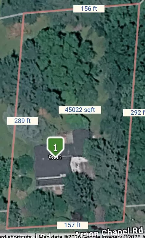 9806 Arnon Chapel Rd, Great Falls, VA 22066