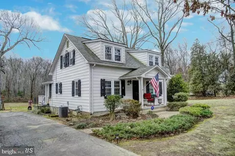 4645 Holly Ave, Fairfax, VA 22030