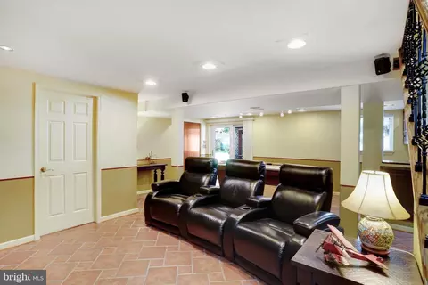 Other - 5300 Kings Park Dr, Springfield, VA 22151 photo 9 of 19