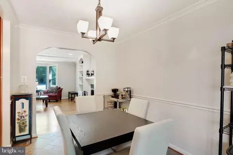 Dining - 5300 Kings Park Dr, Springfield, VA 22151 photo 2 of 2