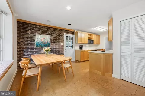 Dining - 6713 Bellamy Ave, Springfield, VA 22152 photo 1 of 1