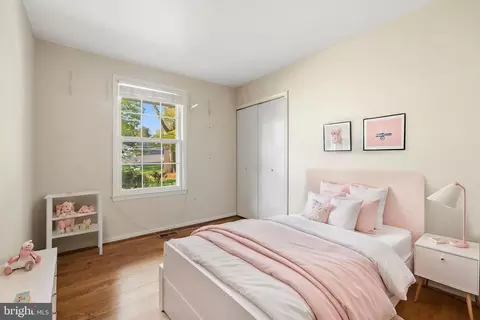 Bedroom - 6713 Bellamy Ave, Springfield, VA 22152 photo 2 of 6
