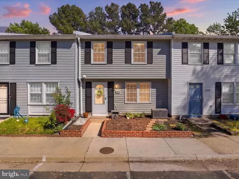7027 Bryant Towne Ct, Alexandria, VA 22306
