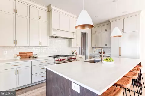 Kitchen - 1538 Forest Ln, Mclean, VA 22101 photo 2 of 14